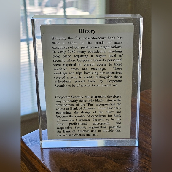 Bank of America Security Pin Encased in Acrylic - Picture 2 of 4